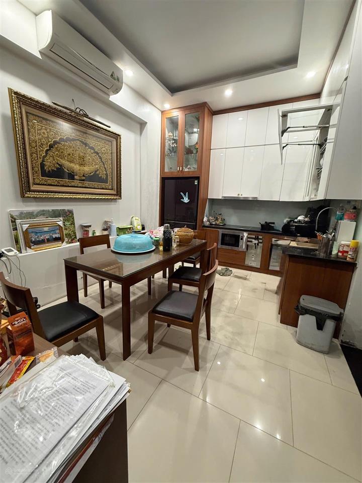 Hiếm, phân lô nguyên hồng, đống đa 75m x 5t, mt 6m, giá 31.5 tỷ ô tô, kinh doanh