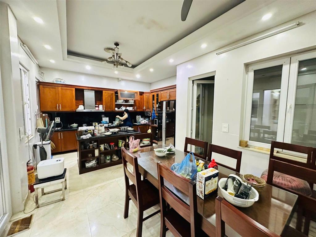 Phân lô nguyễn xuân khoát, ngoại giao đoàn 110m x 5t x 7m, giá 53.8 tỷ vỉa hè, ô tô, view công viên