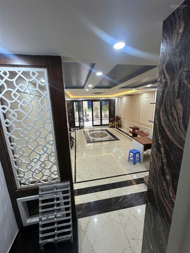 Phân lô phố trung hòa, cầu giấy 65m x 6t x 5,2m ô tô, vỉa hè, thang máy