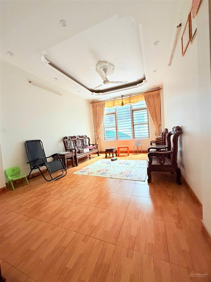 Bán nhà phố đỗ quang, cầu giấy 55m x 5t, giá 26,5 tỷ phân lô, vỉa hè, ô tô, kinh doanh
