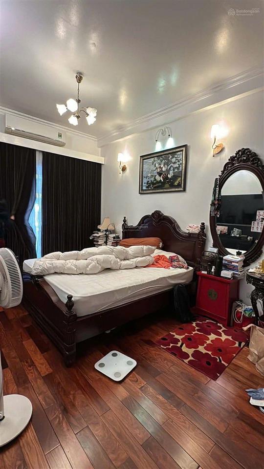Bán nhà phố trúc khuê, đống đa 75m x 5t x 6.6m giá 31.5 tỷ, phân lô, vỉa hè, ô tô,kinh doanh