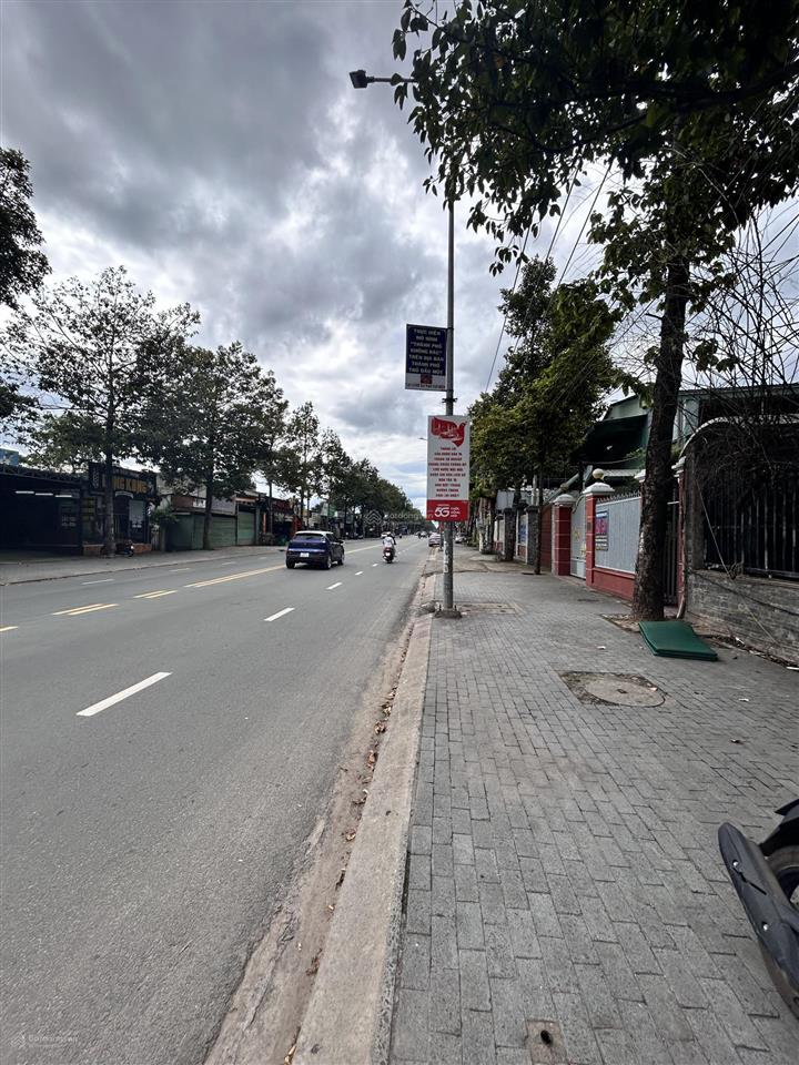Cho thuê 1100m2 đất đường lê hồng phong, phường phú hòa, thành phố thủ dầu một