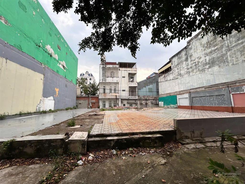 Cho thuê đất 400m2 full thổ cư kdc chánh nghĩa, thủ dầu một
 phù hợp xây phòng gym, karaoke.v.v.