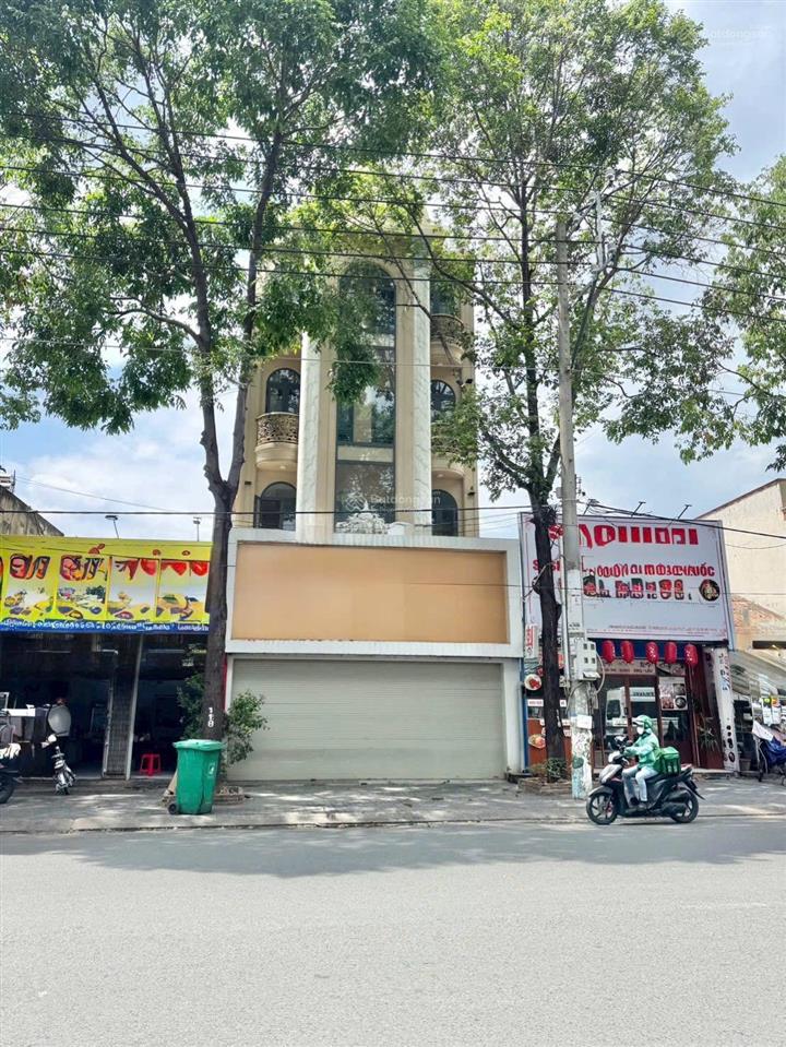Cho thuê nhà 700m2 sàn mặt tiền 30/4, phú hoà, thủ dầu một