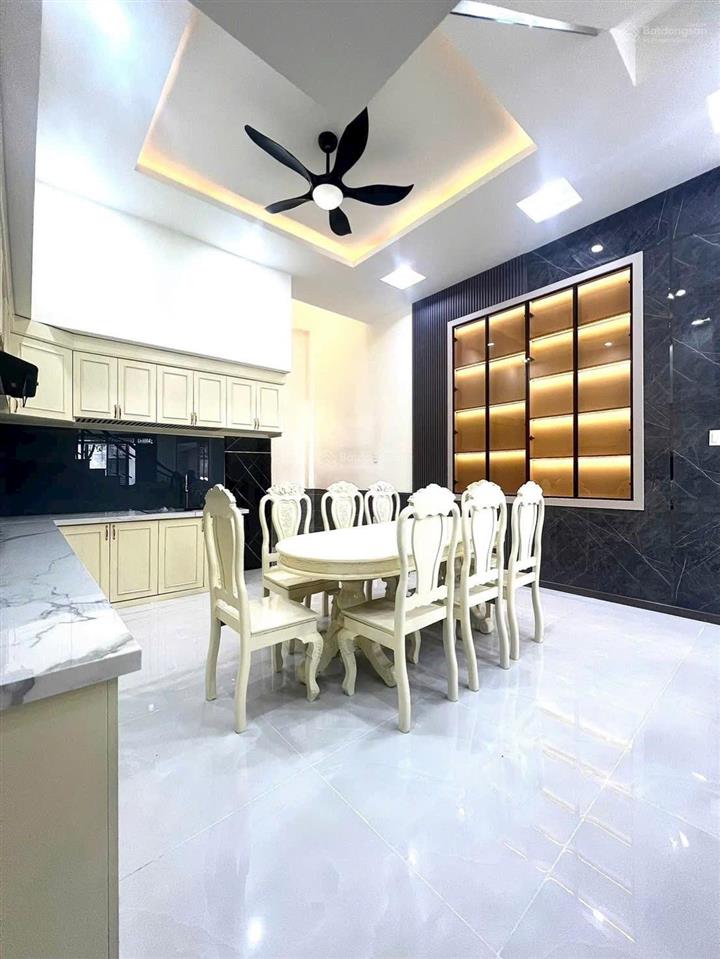 Nhà mặt tiền kinh doanh đường số 51, phú tân, ngay trung tâm thành phố mới bình dương