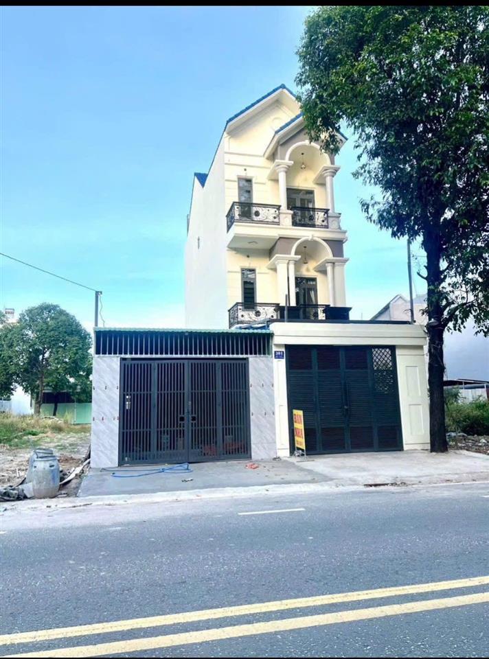 Nhà mặt tiền kinh doanh đường số 51, phú tân, ngay trung tâm thành phố mới bình dương