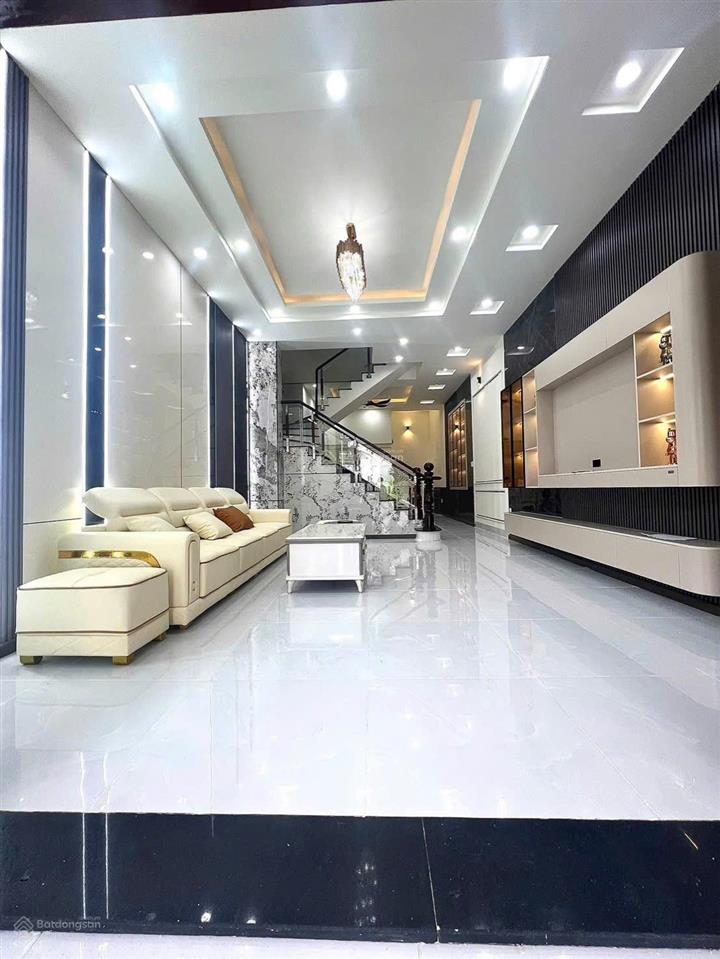 Nhà mặt tiền kinh doanh đường số 51, phú tân, ngay trung tâm thành phố mới bình dương