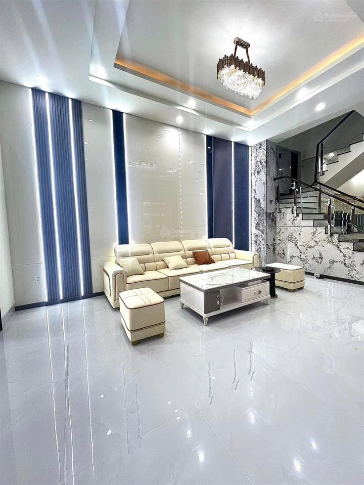 Nhà mặt tiền kinh doanh đường số 51, phú tân, ngay trung tâm thành phố mới bình dương