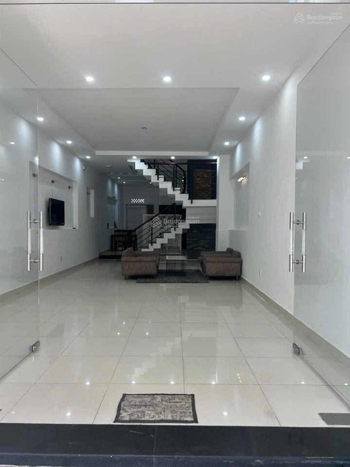 Cho thuê nhà kdc chánh nghĩa, tp thủ dầu một, bình dương
 diện tích  5x20