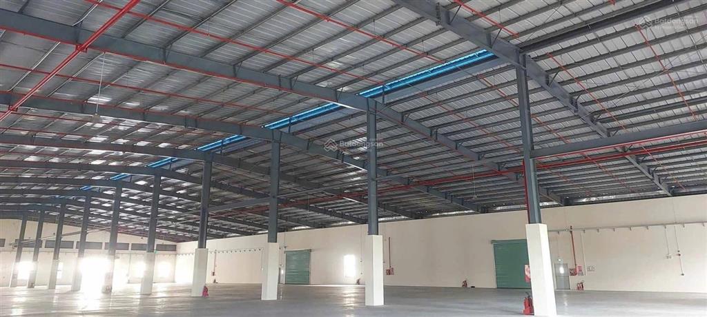 Cho thuê kho 2200m2 trong kcn vsip 2 bình dương