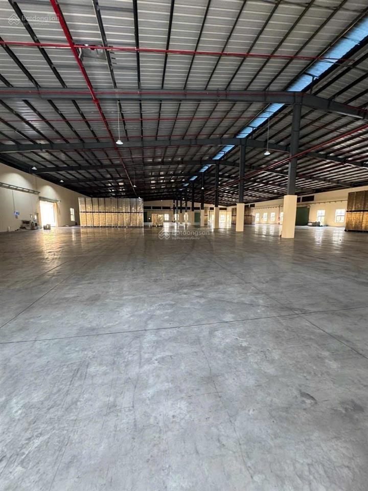 Cho thuê kho 2200m2 trong kcn vsip 2 bình dương