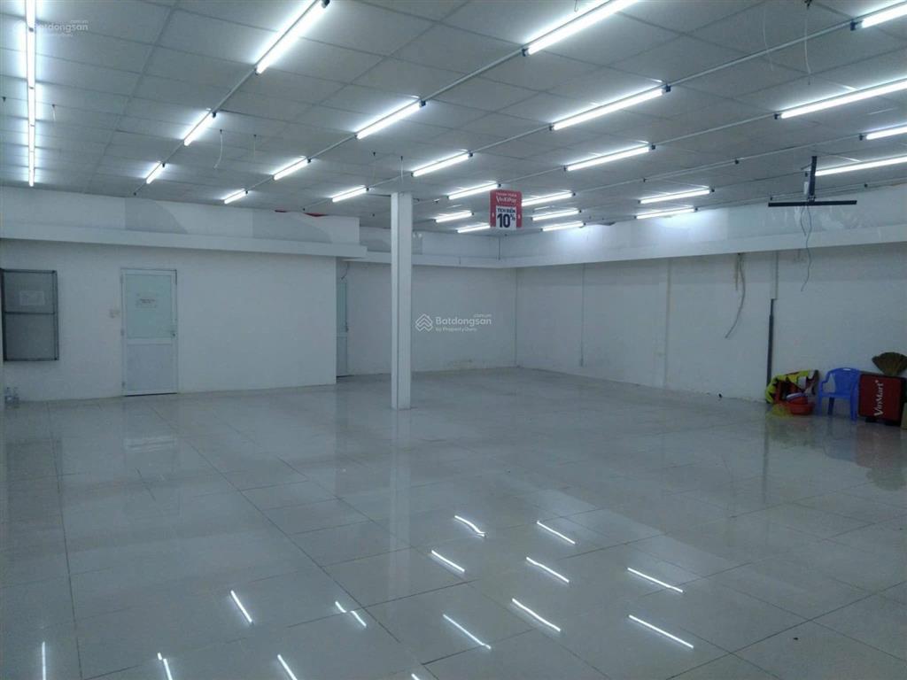 Cho thuê mặt bằng đẹp vị trí vàng tp. thủ dầu một  gần chợ, trường học ngã 4 đèn đỏ