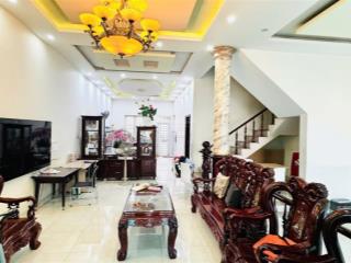 Cho thuê nhà nguyên căn phú tân  thủ dầu một 1 trệt 1 lầu (và 1 tum) 4 phòng ngủ 4 wc