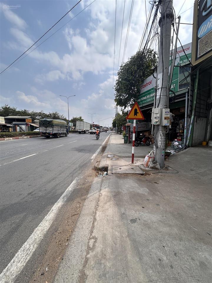 Cho thuê mặt bằng 500m2 kho khánh bình, tân uyên