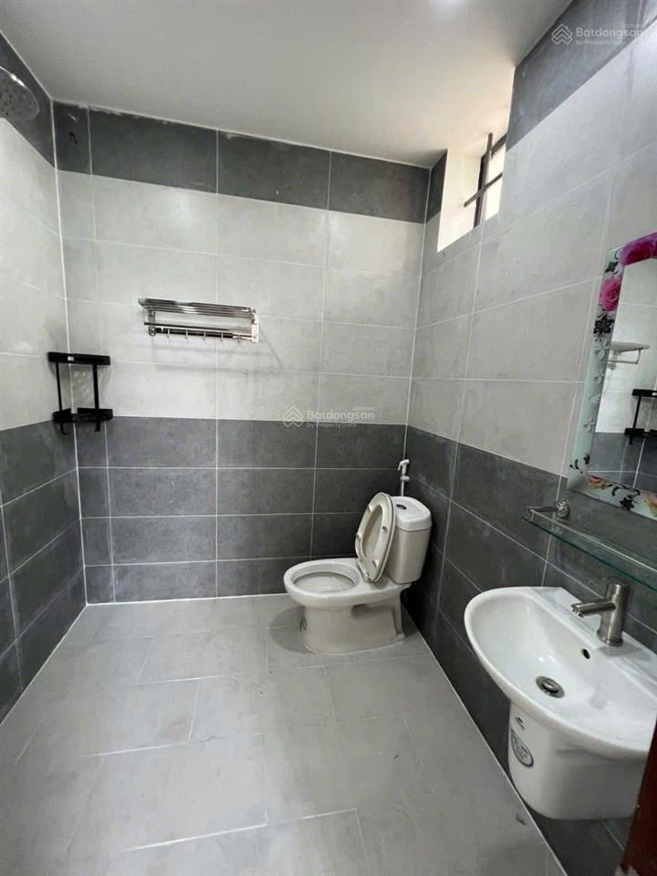 Cho thuê căn góc kdc phú hoà thủ dầu một  bình dương  diện tích 10 x 20m  tk 1 trệt, 1 lầu