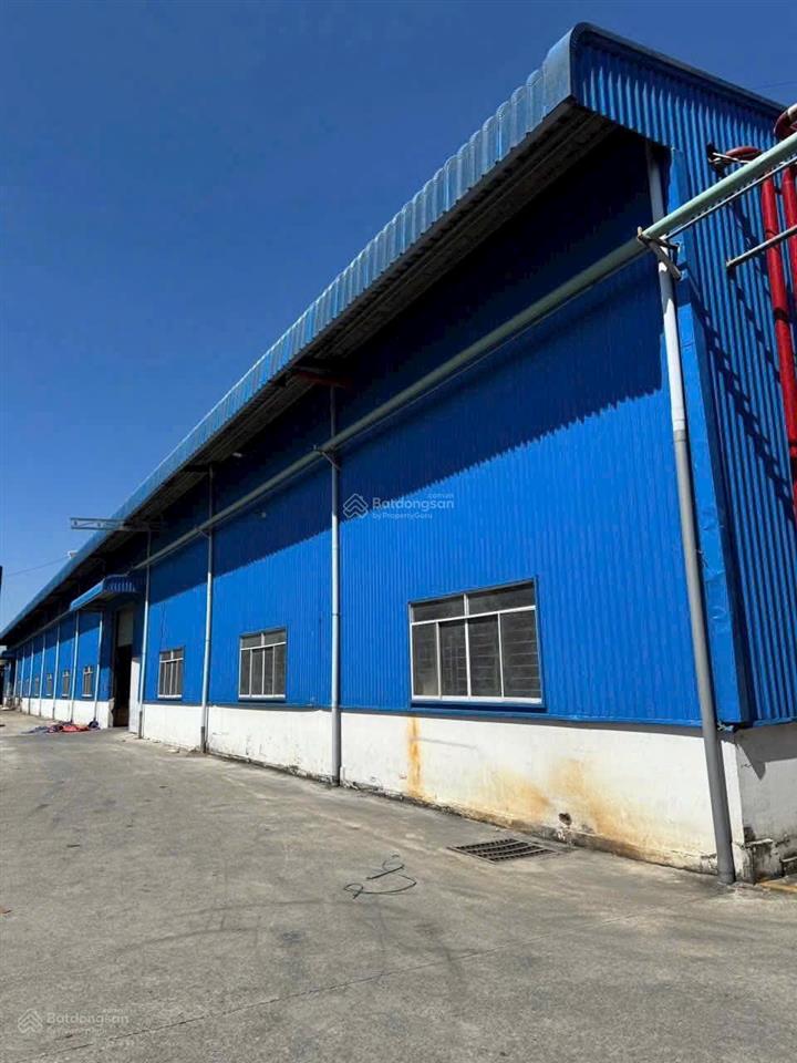 Bán nhà xưởng phú giáo  bình dương
 tổng diện tích đất 34.000m2
 nhà xưởng 20.973m2