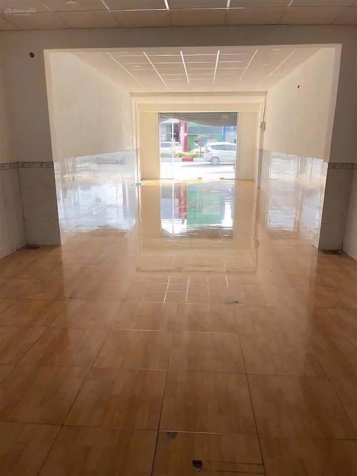 Cho thuê mặt bằng đại lộ bình dương, phú hoà, thủ dầu một
 vị trí phố ngân hàng, kinh doanh