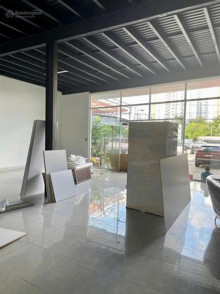 Cho thuê mặt bằng mặt tiền quốc lộ 13 trung tâm thuận an, bình dương