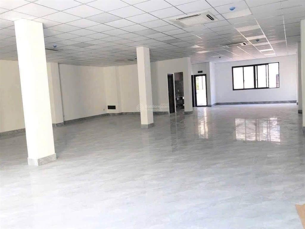 Cho thuê tòa nhà mới 100% tt thủ dầu một  bình dương