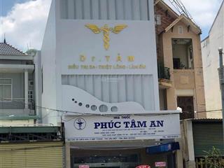 Mb cmt8  hiệp thành  thủ dầu một
 diện tích 5.5 x 30
 kết cấu 1 trệt 2 lầu