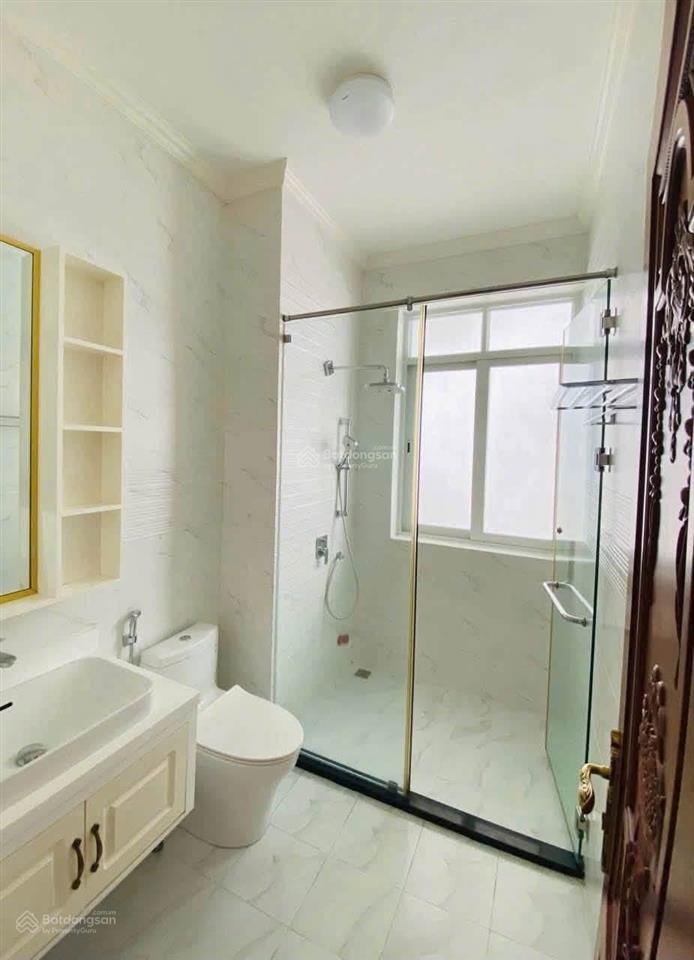 Cho thuê nhà 1 trệt 2 lầu kdc phú hoà 1  thủ dầu một  bình dương  gần tttm becamex