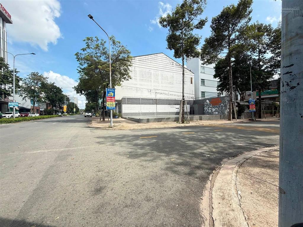 Cho thuê lô góc 200m2 trục chính kdc chánh nghĩa, thủ dầu một, bình dương