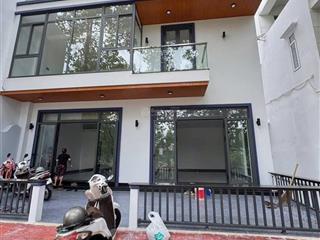 Cho thuê nhà mặt tiền p.hiệp thành, thủ dầu một, bình dương nhà mới 100%  diện tích sàn 320m2