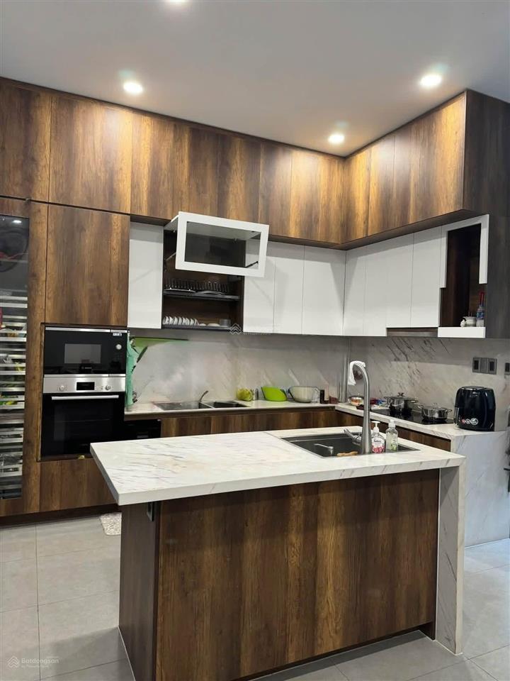 Cho thuê nhà kdc phú hoà 1, thủ dầu một  diện tích 7x16m, 1 trệt 1 lầu  gồm 3 phòng ngủ, 3 wc