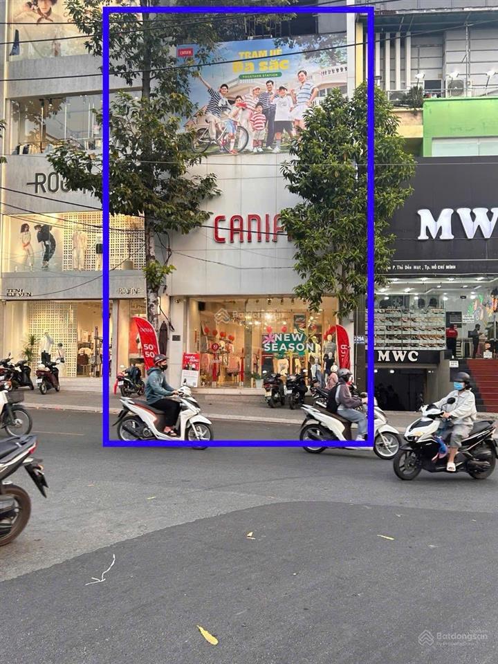Cho thuê mặt bằng trung tâm ngã 6 thủ dầu một, vị trí cách ngã 6 100m, phù hợp cho các thương hiệu