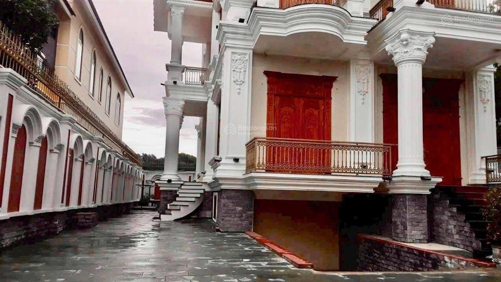 Cho thuê biệt thự đường nguyễn đức thuận, hiệp thành, thủ dầu một