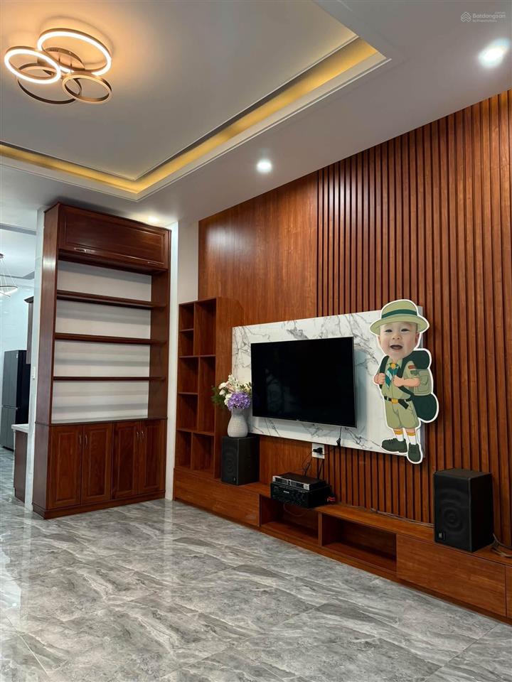 Cho thuê nhà hẻm huỳnh văn luỹ, p. phú lợi, bình dương diện tích 5 x 29
 tổng sàn 240m2
