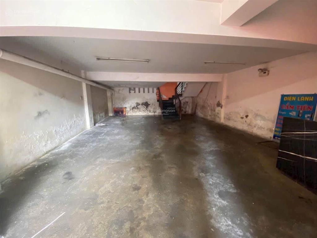 Cho thuê nhà trệt 3 lầu  10 phòng, mặt tiền d1 kdc phú hòa 1, thủ dầu một