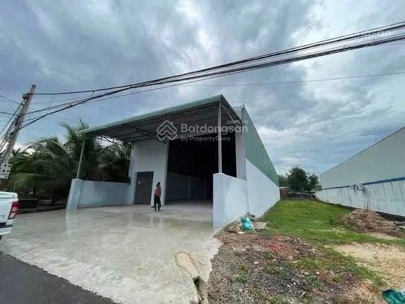 Cho thuê kho xưởng phú chánh tp mới bình dương. cần kho diện tích rộng đường container có