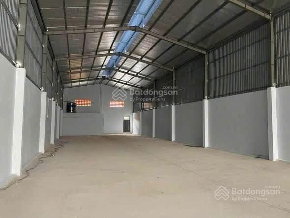 Cho thuê kho xưởng phú chánh tp mới bình dương. cần kho diện tích rộng đường container có