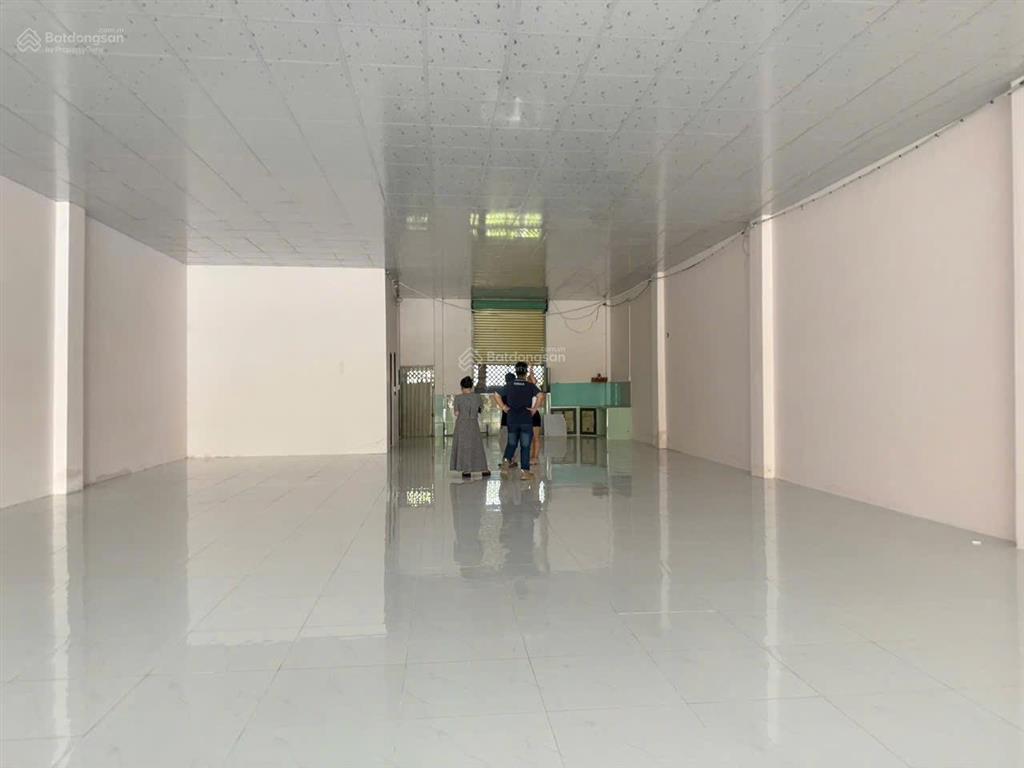 Cho thuê mặt bằng vip trung tâm thủ dầu một  bình dương  diện tích 10 x 35 (350m2)