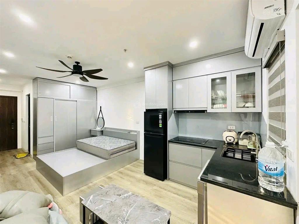 Cho thuê chung cư đủ đồ ở được ngay, hỗ trợ làm tạm trú