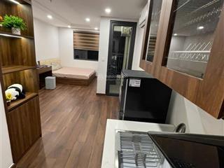 Mời thuê studio, 1+ có 2 phòng ngủ đủ đồ, vào ở luôn. có bãi đỗ xe ô tô, xe máy.