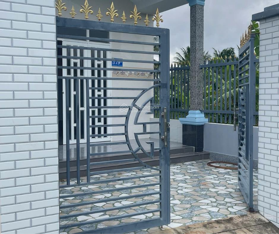 Nhà đẹp gần cầu hàm luông  an cư & sinh lời