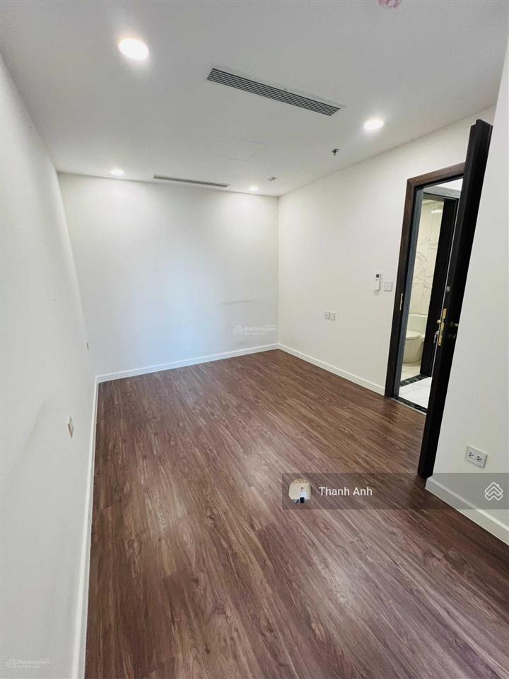 Bán gấp ch vpđn 2pn 2wc sunshine sky city giá 4,3 tỷ,  0989 272 *** thanh anh