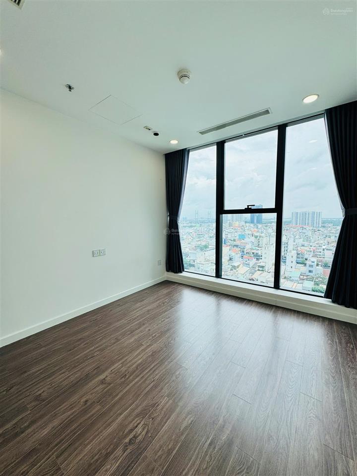 Bán gấp căn hộ 2pn 2wc 75m² giá 5 tỷ 800 sunshine sky city liền kề pmh