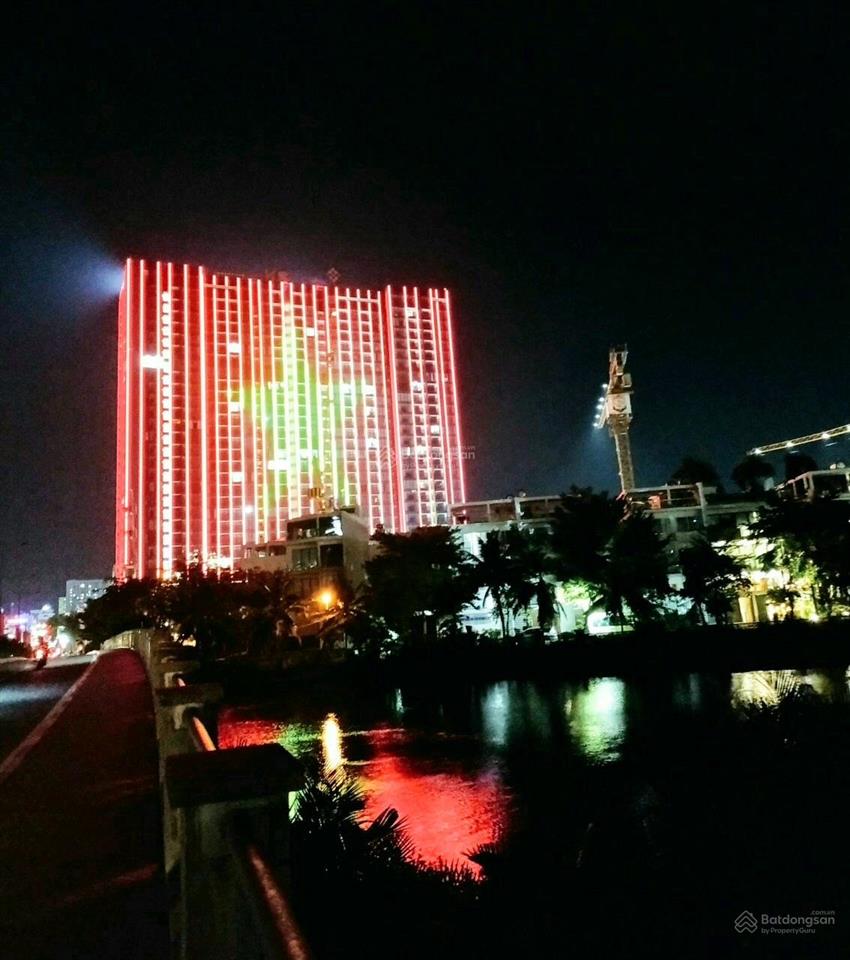 Bán gấp căn văn phòng đa năng 2pn giá 4tỷ200 sunshine liền kề phú mỹ hưng giá tốt