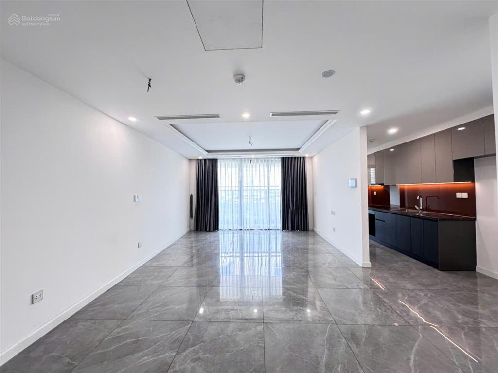 Cho thuê căn hộ 3pn view sông noble crystal riverside, giá tốt 25tr,  0989 272 ***