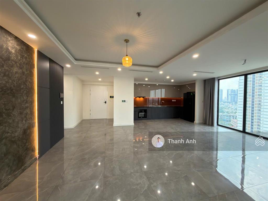 Cho thuê căn hộ view landmark 2pn+2wc 138m2 giá tốt