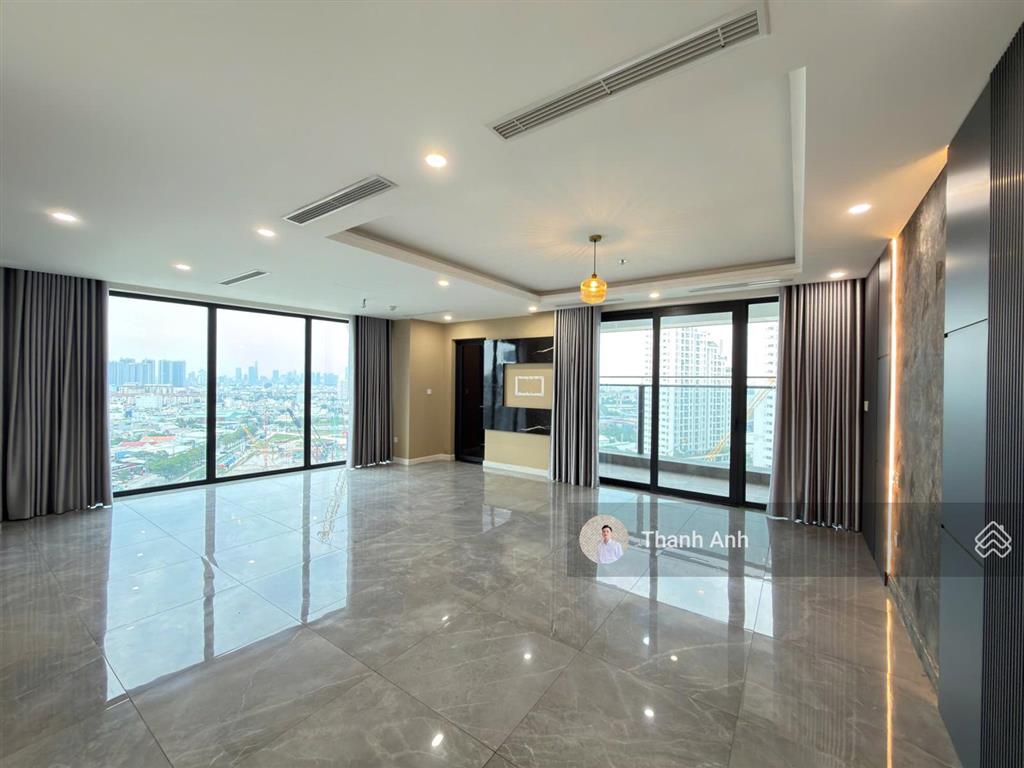 Cho thuê căn hộ view landmark 2pn+2wc 138m2 giá tốt