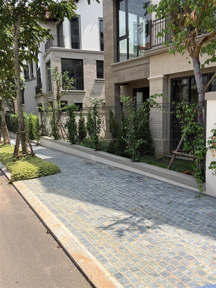 Chính chủ bán bt song lập bt4105 thung lũng thanh xuân, giá 18,5 tỷ bao phí hưởng ht lãi suất 0%