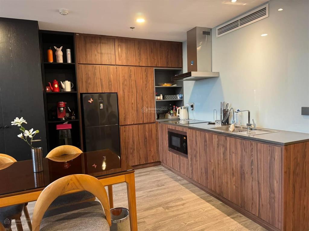 Tôi cần bán căn hộ 75m2 giá 7,8 tỷ full đồ tòa pentstudio