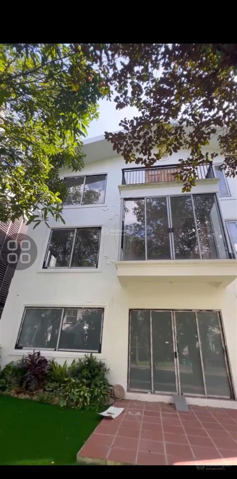 Chính chủ gửi bán căn nhà phố / biệt thự góc 2 mặt thoáng