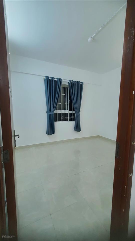Cần bán căn hộ 2pn 2wc, sổ hồng riêng, có hỗ trợ vay ngân hàng