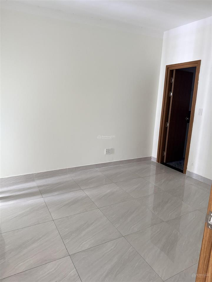Gia đình có việc nên cần bán căn 2pn 2wc, nhà mới, tầng đẹp sổ hồng sẵn,  xem nhà