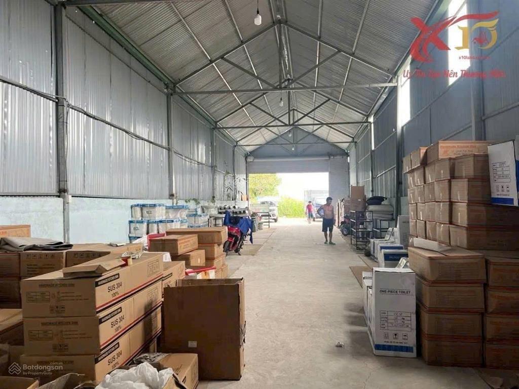 Cho thuê xưởng 300m2 mặt tiền đường 768b gần đường đồng khởi  14 triệu